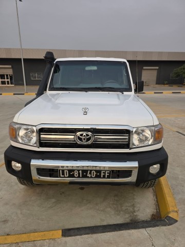 Venda Toyota Land Cruiesr HZ