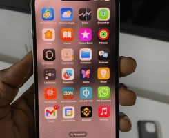 A venda IPhone 13 Pro 128gb