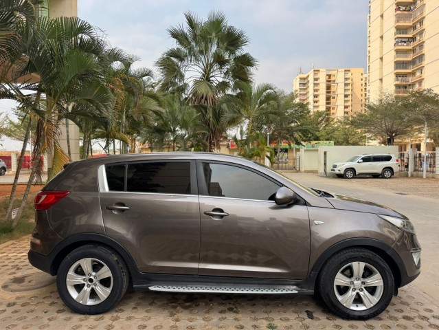 Venda Vendo Kia Sportage Limpo