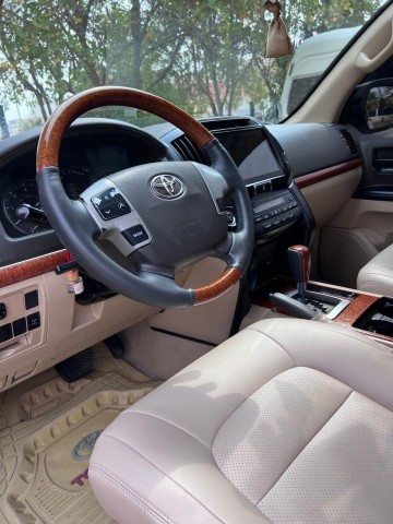 Venda Vendo Toyota Land Cruiser