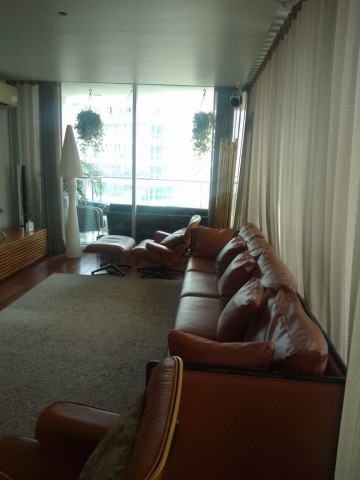 Venda Apartamento T2 mobilado Edifício Pedro Félix Machado