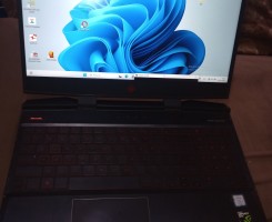 A venda PC Gamer Portátil OMEN i7 + GTX 1050 Ti Excelente Estado