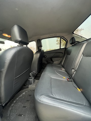 Venda Renault logan impecável