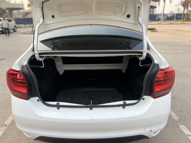 Venda Renault logan impecável