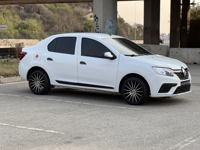 Venda Renault logan impecável