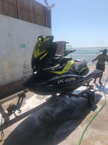 Venda MOTO DE ÁGUA SEADOO RXP 260