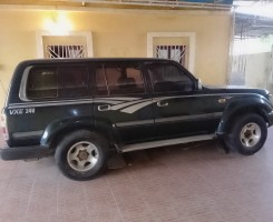 A venda Toyota Land Cruiser Vx