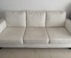 A venda Sofá de 3 lugares