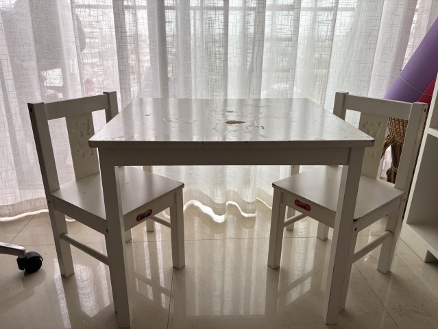 Venda Mesa + cadeiras