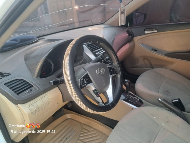 Venda HYUNDAY ACCENT 1.6