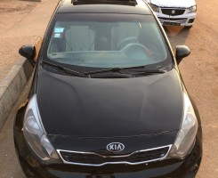 A venda Kia Rio full