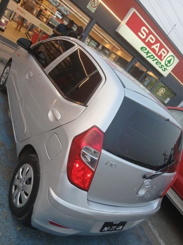 Venda Hyundai 10 1.2 GENUÍNO