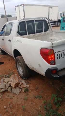 Venda Vendo Mitsubishi L200 Limpo