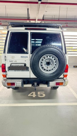 Venda Vendo Toyota Land Cruiser HZ