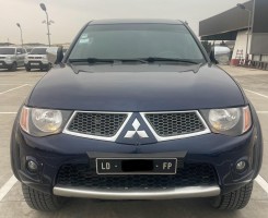 A venda Vendo Mitsubishi L200 Limpa