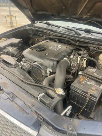 Venda Vendo Mitsubishi L200 Limpa