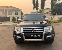 A venda Vendo Mitsubishi Pajero
