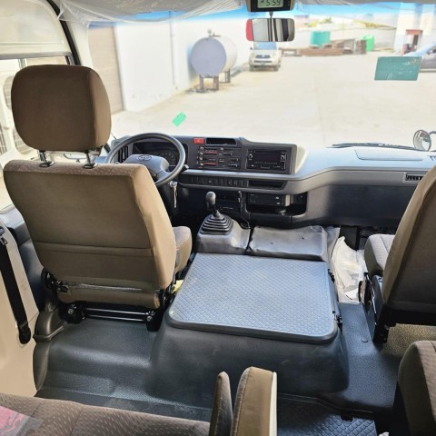 Venda Vendo Toyota Coaster