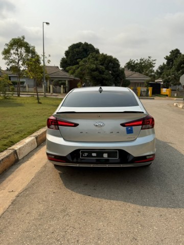 Venda HYUNDAY ELANTRA