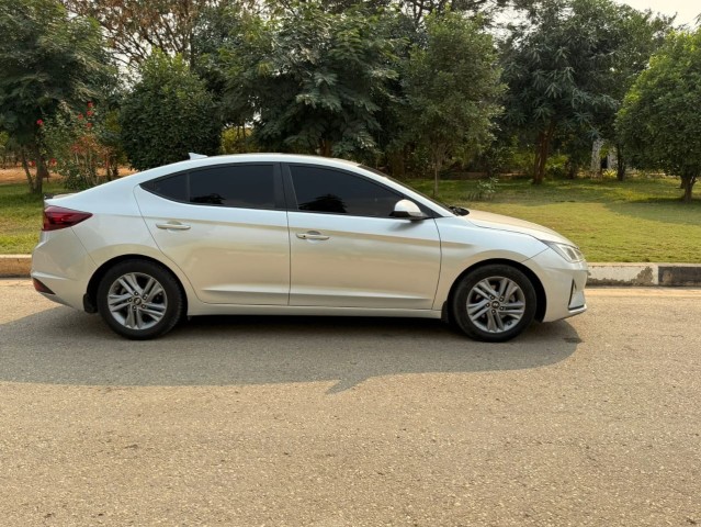 Venda HYUNDAY ELANTRA