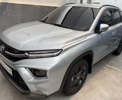 A venda TOYOTA URBAN CRUISER