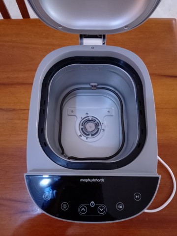 Venda Máquina de Fazer Pão e Bolo Morphy Richards Home Bake