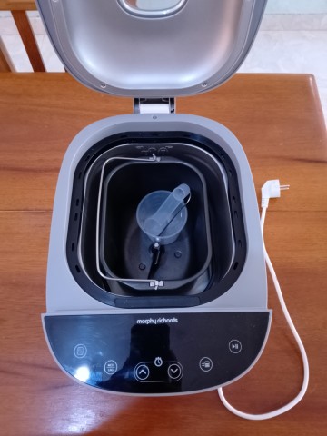 Venda Máquina de Fazer Pão e Bolo Morphy Richards Home Bake