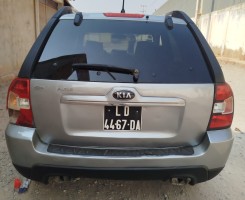A venda KiA Sportage modelo antigo