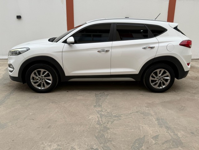 Venda Hyundai Tucson 4wd Genuíno Cosal