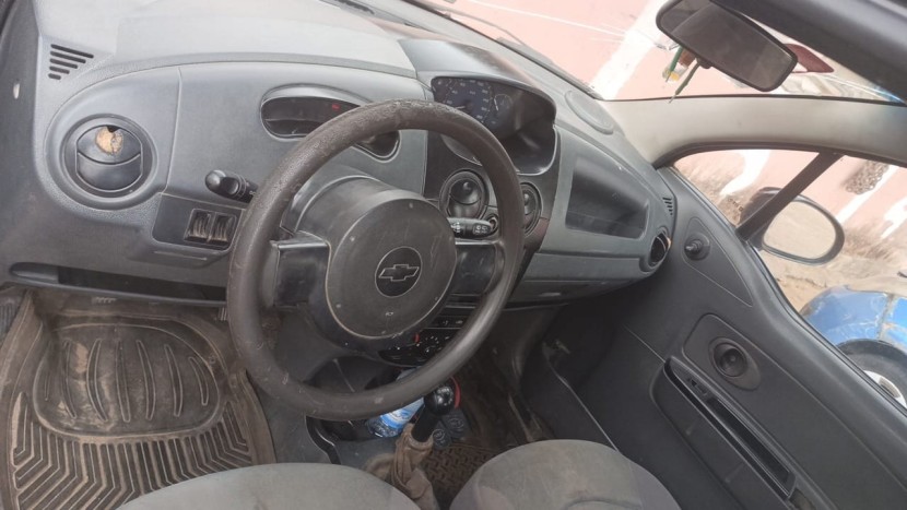 Venda Carro em muito bom estado.