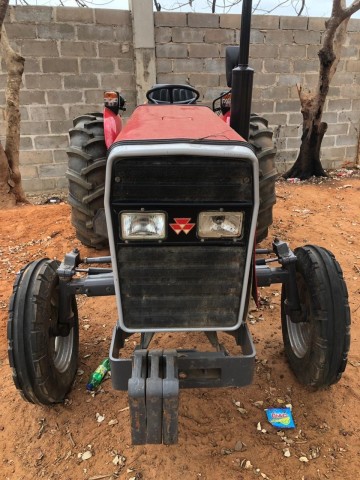 Venda Vende-se trator