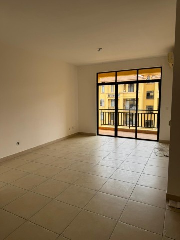 Venda Condomínio jardin de rosa apartamento T3