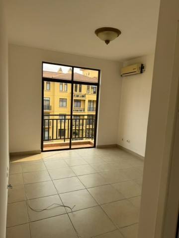 Venda Condomínio jardin de rosa apartamento T3