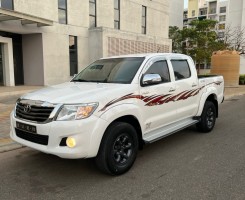 A venda TOYOTA HILLUX