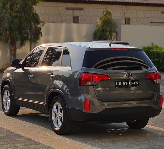 Venda KIA SORENTO