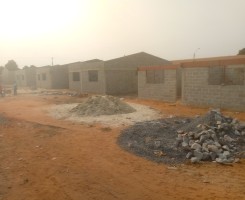 Comprar Casas inacabadas projecto fechado