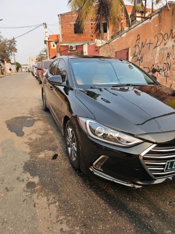 Venda HYUNDAI ELANTRA FULL OPTION 2018
