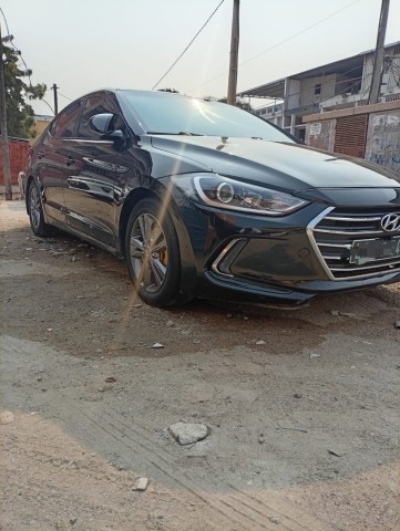 Venda HYUNDAI ELANTRA FULL OPTION LIMPO