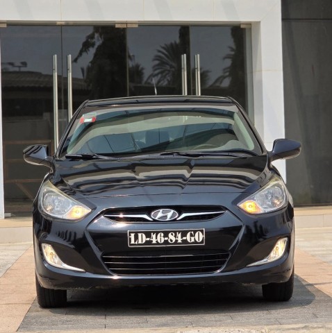 Venda HYUNDAI ACCENT