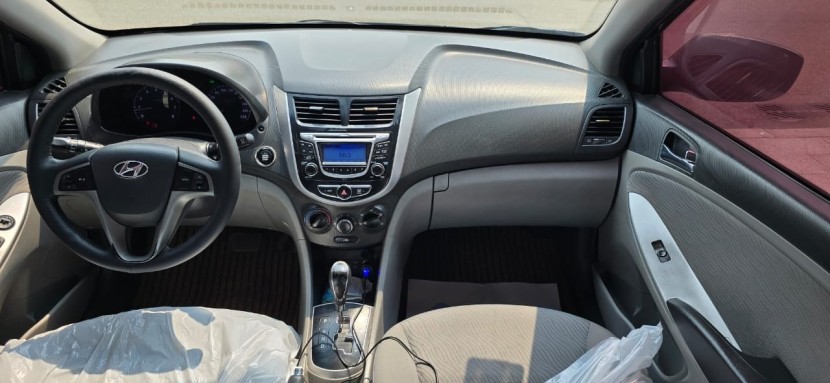 Venda HYUNDAI ACCENT