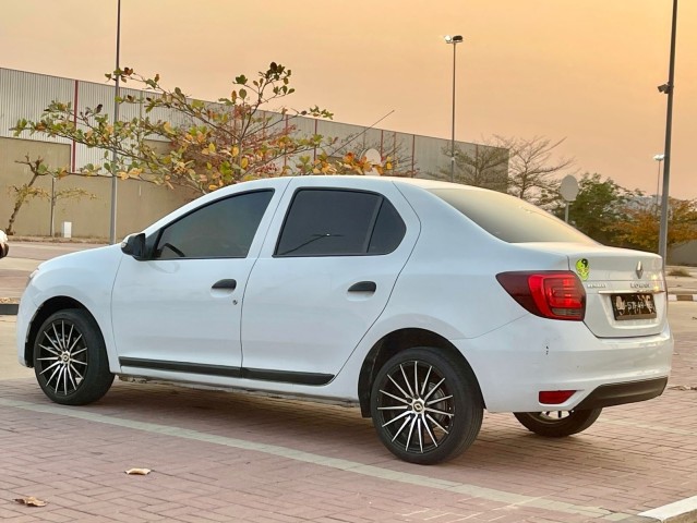 Venda Renault logan impecável