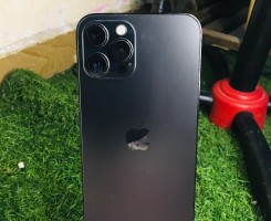 A venda IPhone 12 pro max 128GB