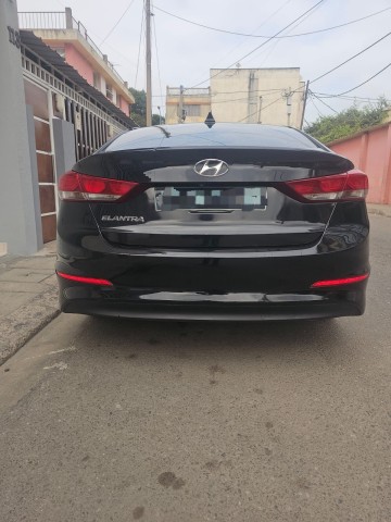 Venda HYUNDAI ELANTRA FULL OPTION LIMPO
