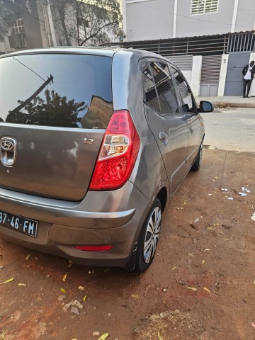 Venda HYUNDAI I10 LIMPO