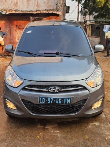 Venda HYUNDAI I10 LIMPO