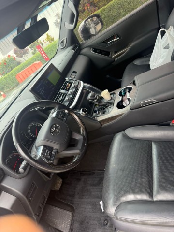 Venda TOYOTA LAND CRUISER VXR | TWIN TURBO