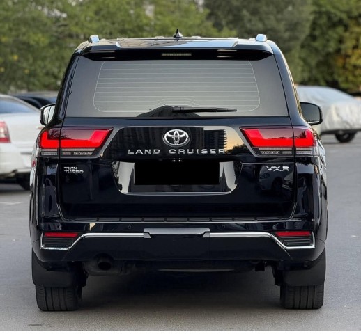 Venda TOYOTA LAND CRUISER VXR | TWIN TURBO
