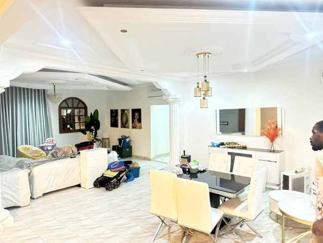 Venda Tipologia Duplex com ampla área externa