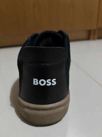 Venda Tênis Hugo boss
