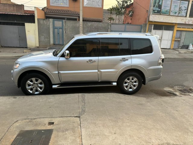 Venda MITSUBISHI PAJERO | V6
